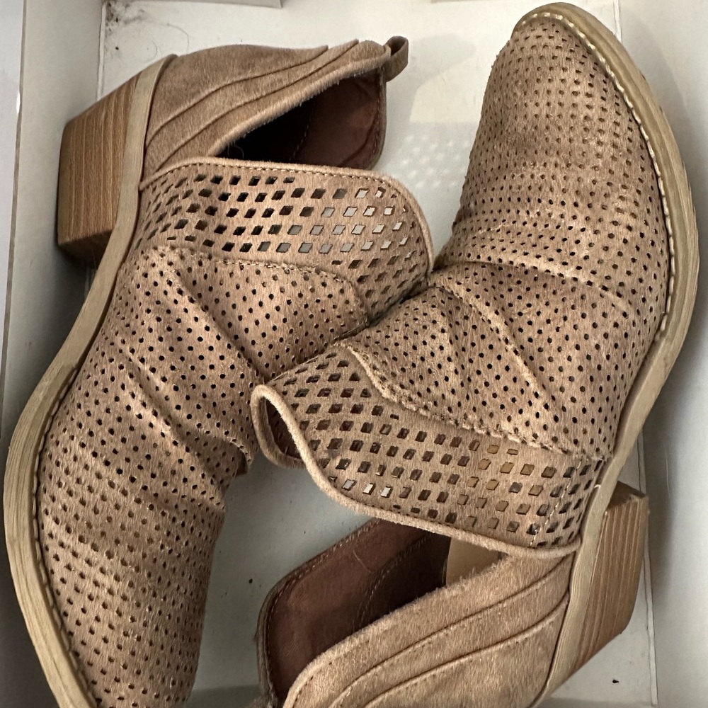 Report Perforated Tan Ankle Booties